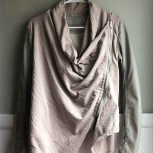 Blank NYC diagonal zip cream leather jacket sz s